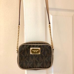 Michael Kors crossbody